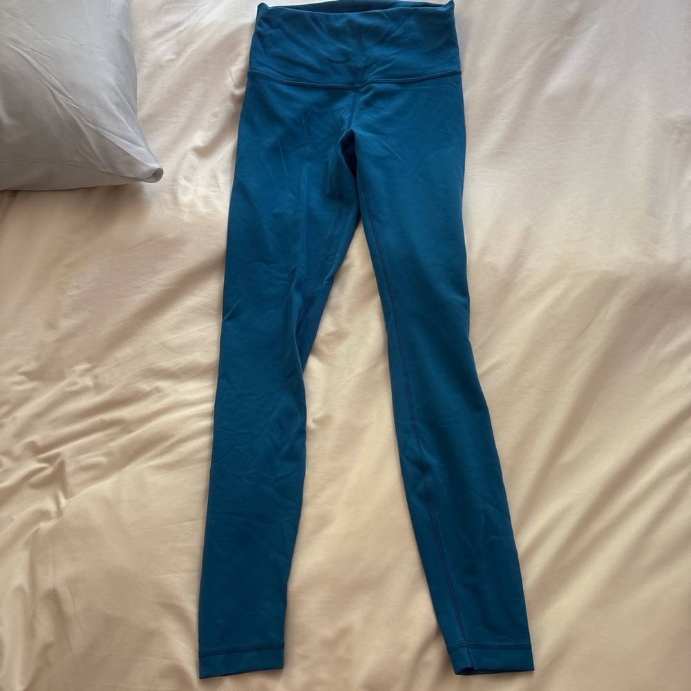 Blue lululemon leggings